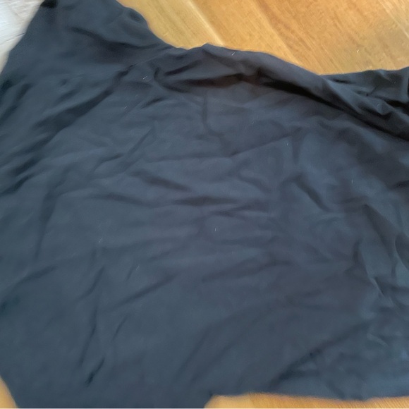 Evil Dead 2: Dead By Dawn graphic tee - Picture 2 of 3